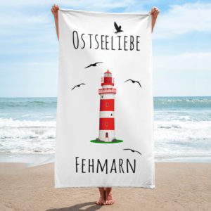 Großes „Ostseeliebe Fehmarn Leuchtturm“ Strandtuch